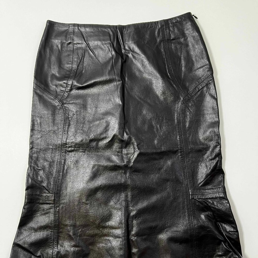 100% Leather Black Skirt – Edgy & Sophisticated - Size 38
